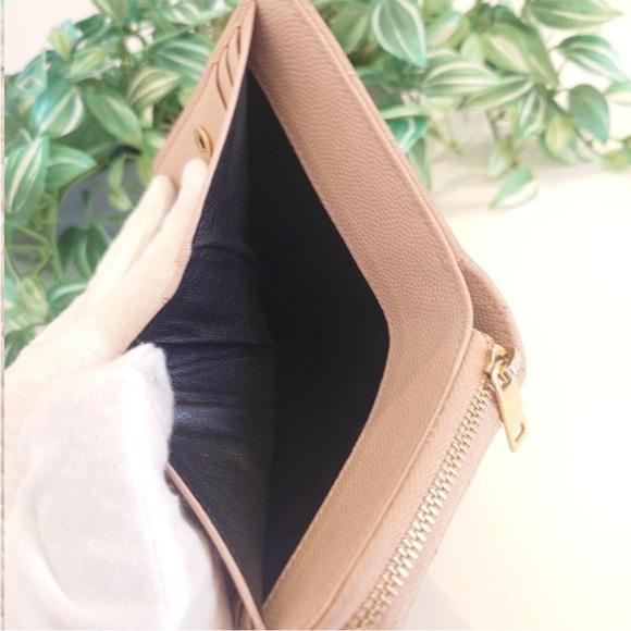 Yves Saint Laurent Pink Quilted Wallet - Picture 9 of 11